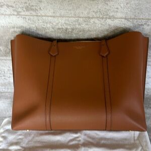 Tory Burch tote